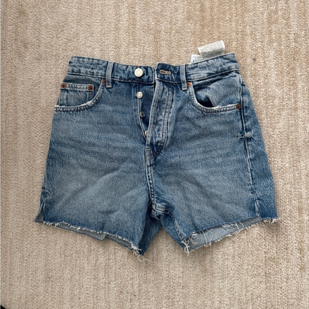 Denim Shorts in Blue